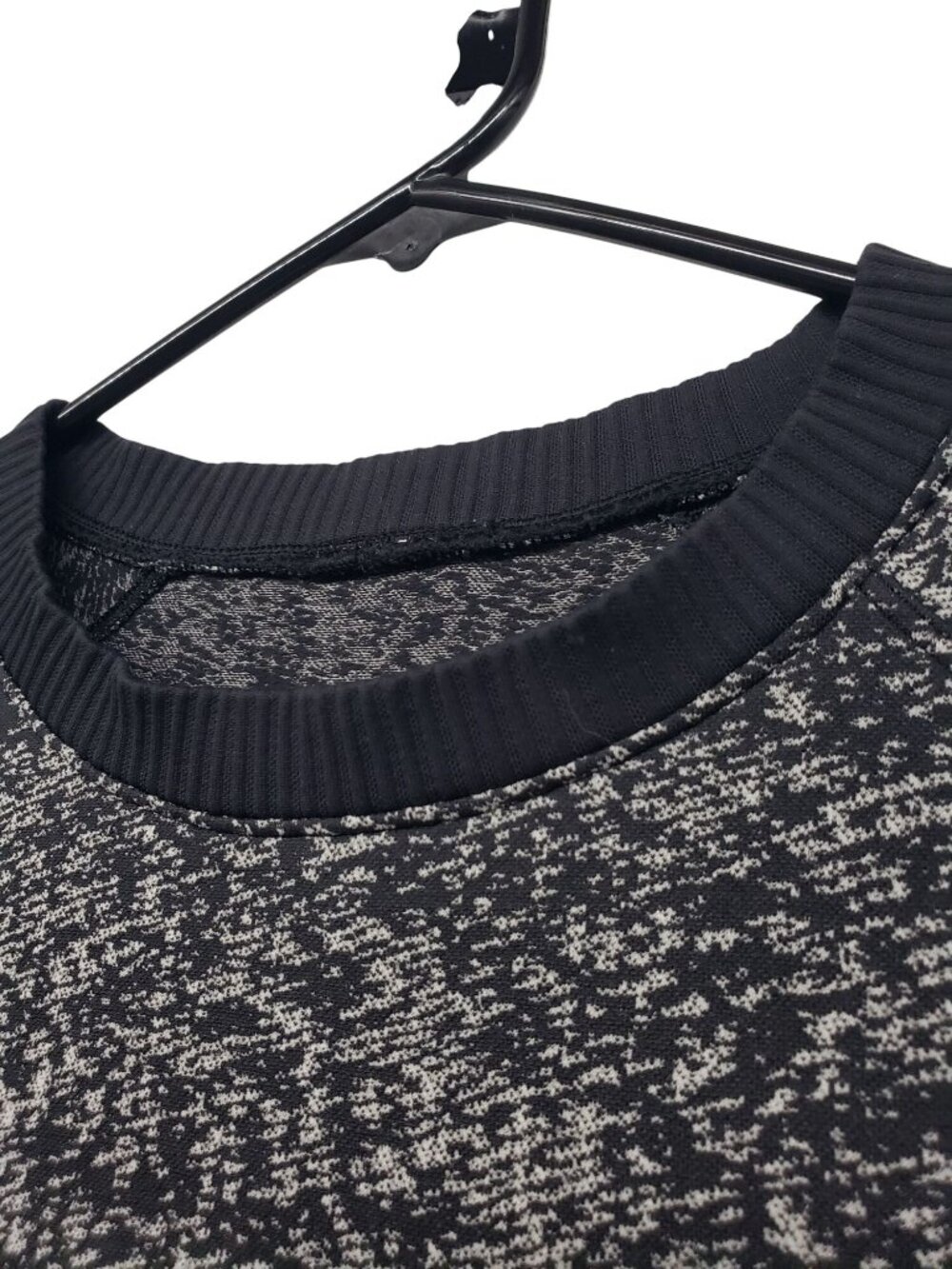 Lululemon Rest Less Pullover Long Sleeve Top Shirt Thumb Holes Base Layer Black - Picture 2 of 9